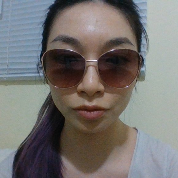 💜2/$25💜 NEW Gold Sunglasses - Picture 7 of 7